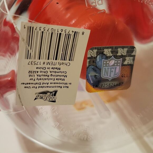 NEW CHIEFS NFL KANSAS CITY FOOTBALL CLEAR FLIP TOP HANDLED DRINK CUP NWT - Picture 8 of 16